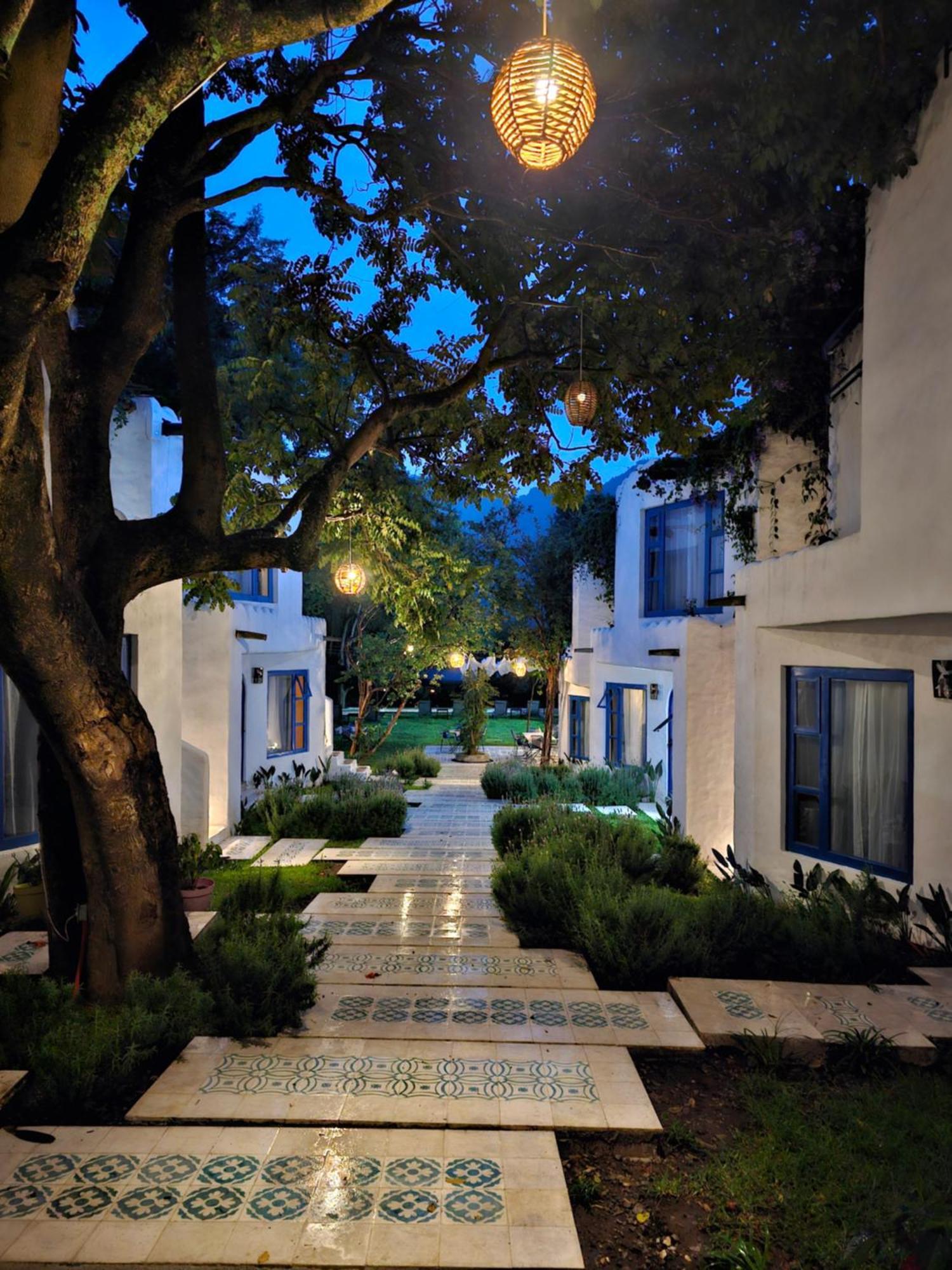 Casa Ndomi Tepoz Hotel เตโปซตลัน ภายนอก รูปภาพ